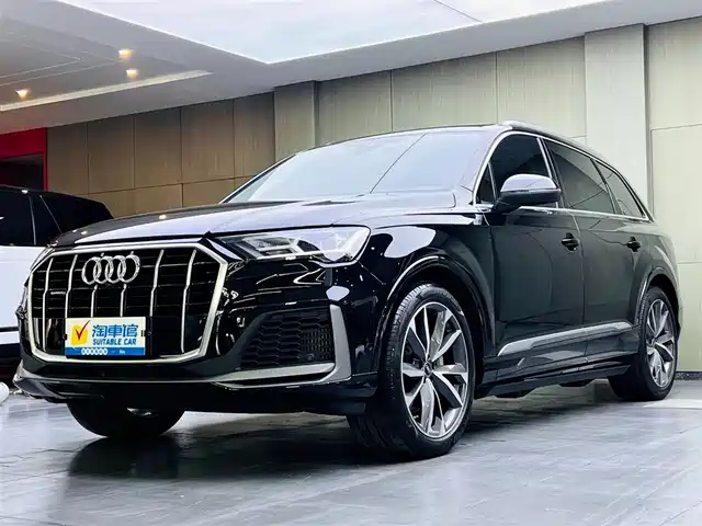 Audi Audi Q7 Audi Q7 2023 45 Tfsi Quattro S Line Sports — фото