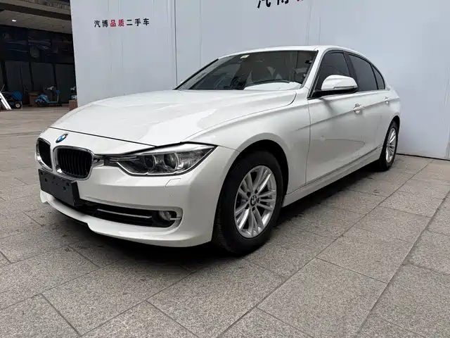 Bmw Bmw 3 Series Bmw 3 Series 2014 320li Fashion Model — фото
