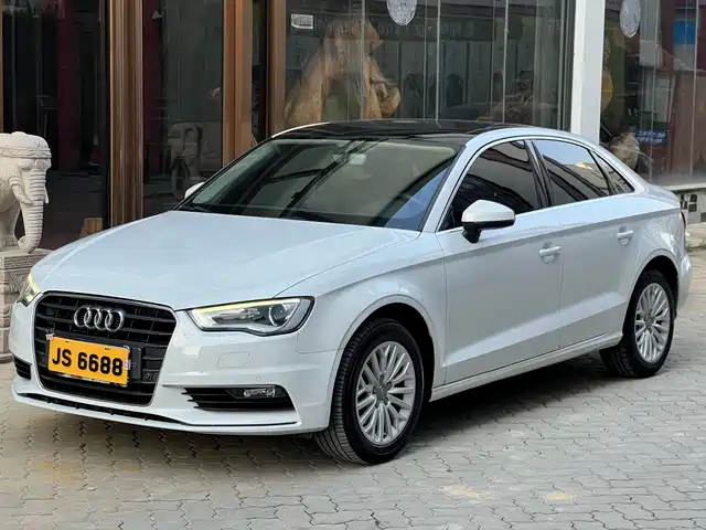 Audi Audi A3 Audi A3 2015 Limousine 35 Tfsi Millionth Commemorative Smart Collar Model — фото