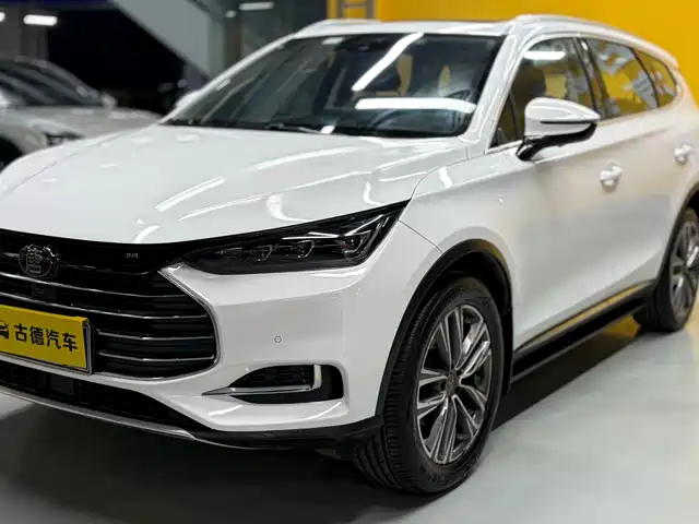 Byd Tang Tang 2018 2.0t Automatic Intelligent Connected Premium Type 7 Seats National V — фото