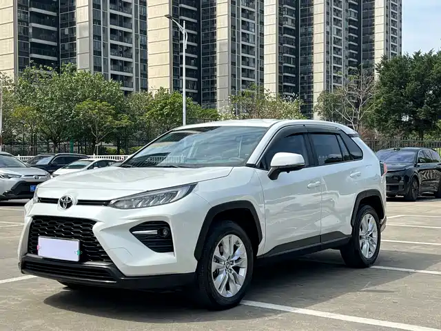 Toyota Willanda Wilanda 2022 2.0l Cvt Two-Wheel Drive Leading Version — фото