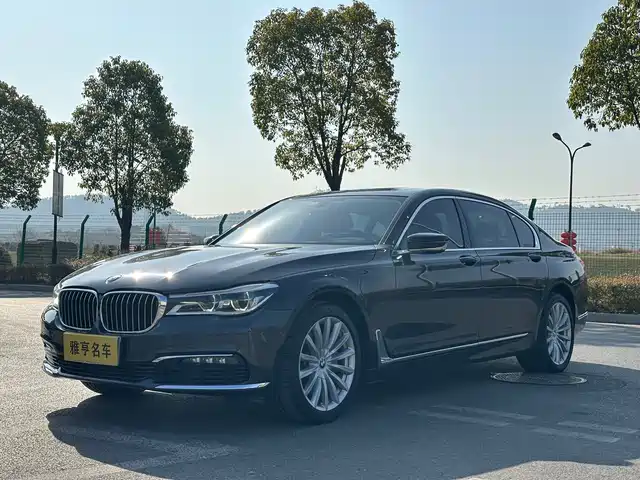 Bmw Bmw 7 Series Bmw 7 Series 2016 740li Leading Model — фото