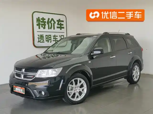Dodge Coolwei Coolway 2013 2.4l Two-Wheel Drive Premium Version — фото