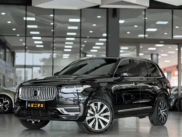 Volvo Volvo Xc90 Volvo Xc90 2022 B5 Smart Deluxe Edition 7 Seats — фото
