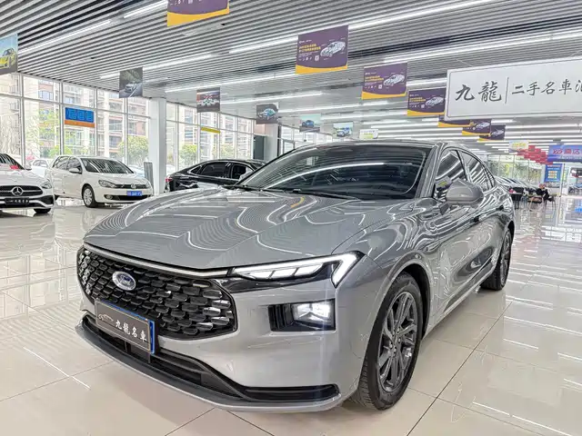 Ford Mondeo Mondeo 2025 2.0t Ecoboost Luxury — фото