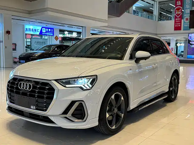 Audi Audi Q3 Audi Q3 2022 35 Tfsi Fashionable And Dynamic