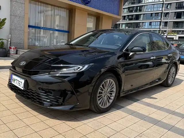 Toyota Camry Camry 2024 2.0G Premium Edition