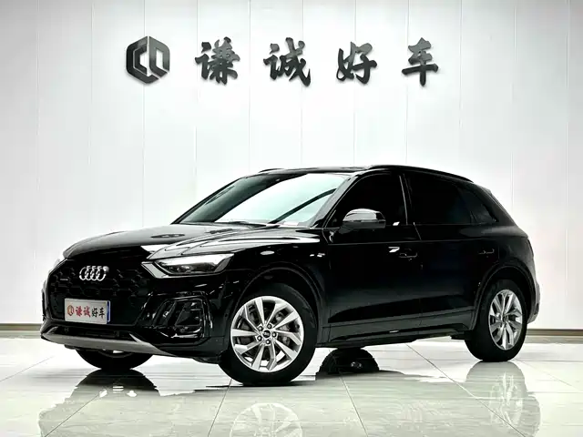 Audi Audi Q5l Audi Q5l 2022 40t Fashionable And Dynamic Model — фото