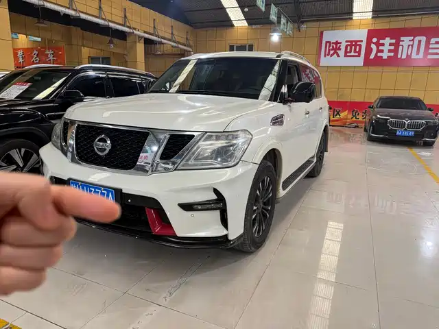 Nissan Patrol Patrol 2018 4.0l Flagship Model — фото