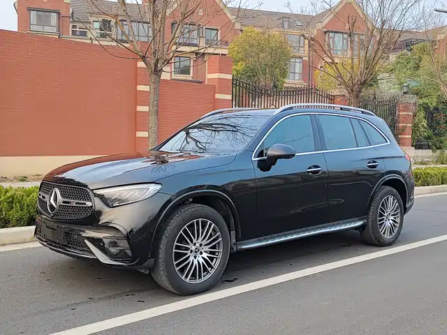Mercedes-Benz Mercedes-Benz Glc Mercedes-Benz Glc 2023 Glc 300 L 4matic Dynamic 5-Seater — фото