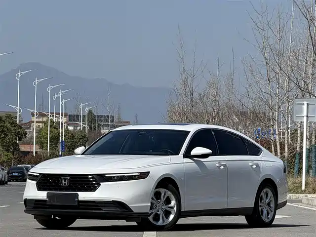 Honda Accord Accord 2023 260turbo Smart Edition — фото