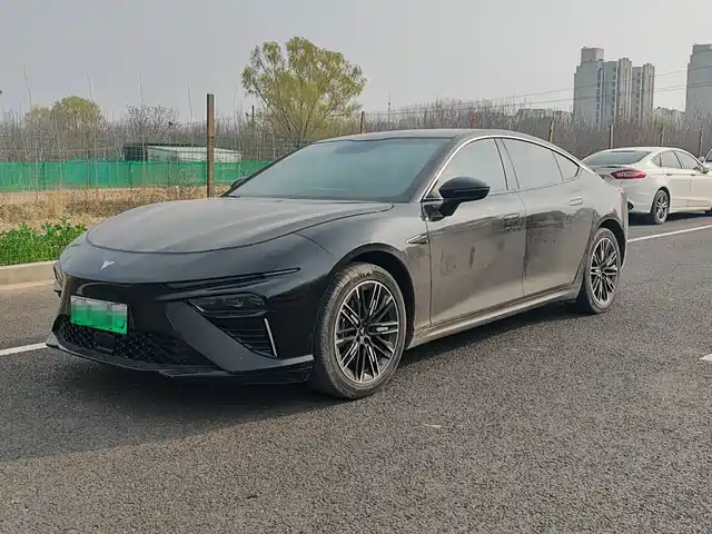 Nezha Car Nezha S Nezha S 2023 Pure Electric 520km Rear Drive Version — фото