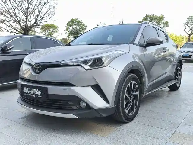 Toyota Yize Izoa Yize Izoa 2018 2.0l Yichi Edition National V