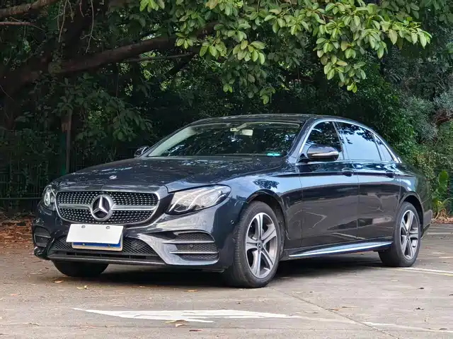 Mercedes-Benz Mercedes-Benz E-Class Mercedes-Benz E-Class 2018 Facelift E 200 L Sporty — фото