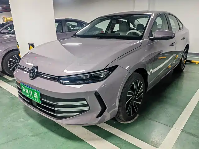 Volkswagen Lavida Lavida 2026 Pro 300TSI Starry Sky Intelligent Edition — фото