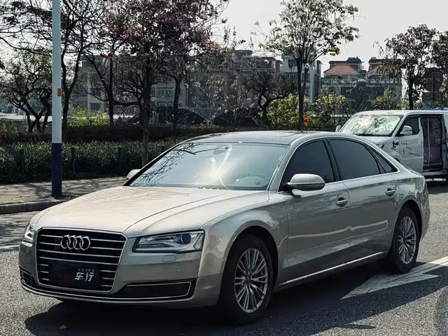 Audi Audi A8 Audi A8 2014 A8l 45 Tfsi Quattro Comfort Type — фото