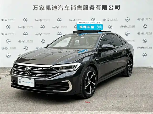 Volkswagen Sagitar Sagitar 2025 300tsi Dsg Super Edition