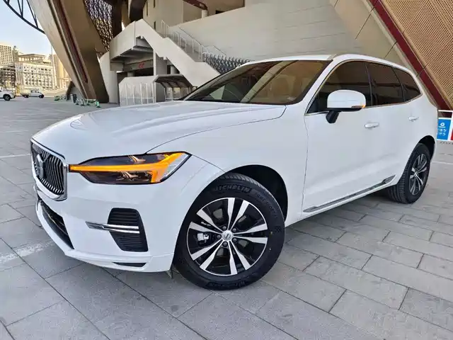 Volvo Volvo Xc60 Volvo Xc60 2023 B5 Four-Wheel Drive Zhiyi Luxury Edition — фото