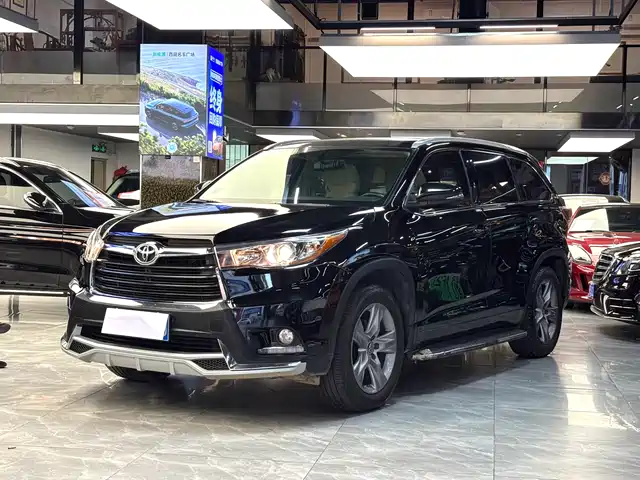 Toyota Highlander Highlander 2015 2.0t Four-Wheel Drive Luxury Version 7 Seats — фото