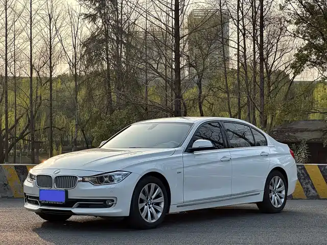 Bmw Bmw 3 Series Bmw 3 Series 2014 320li Stylish Design Package — фото