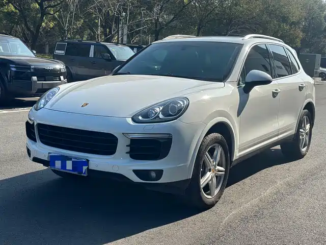 Porsche Cayenne Cayenne 2016 Cayenne Platinum Edition 3.0t — фото