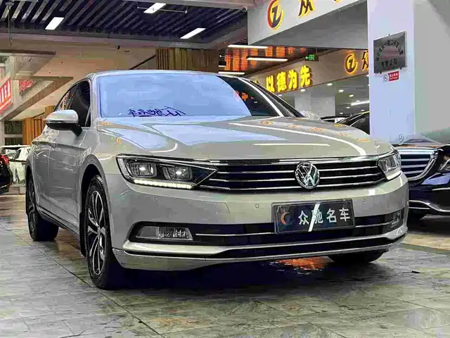 Volkswagen Magotan Magotan 2017 330tsi Dsg Luxury Model — фото
