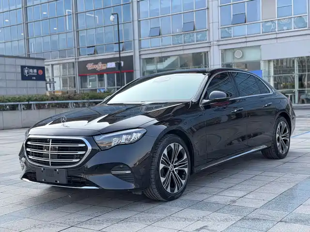 Mercedes-Benz Mercedes-Benz E-Class Mercedes-Benz E-Class 2025 E 300 L Luxury Model — фото