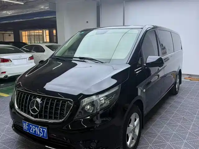 Mercedes-Benz Vito Vito 2020 2.0t Elite Edition 7 Seats — фото
