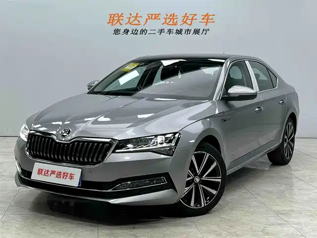 Skoda Speedy Superb 2023 Facelift Tsi280 Dsg Exclusive Version — фото