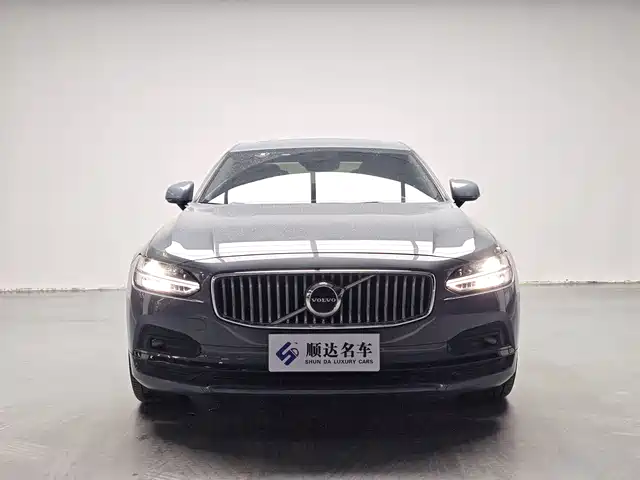 Volvo Volvo S90 Volvo S90 2021 B5 Zhiyuan Luxury Edition — фото