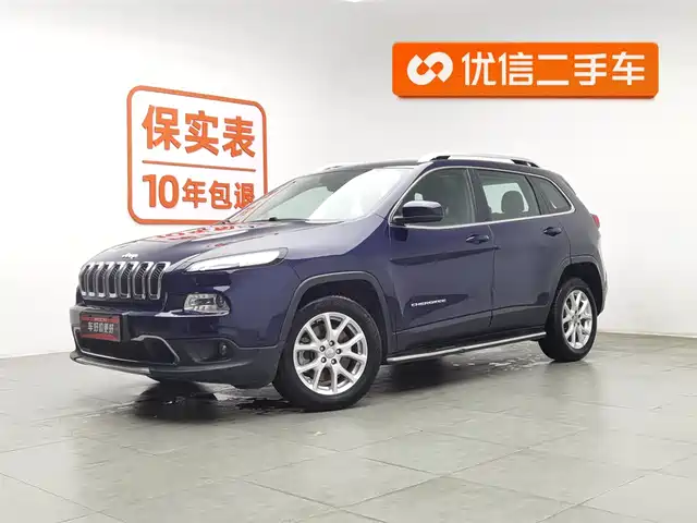 Jeep Free Light Liberty Light 2017 2.0l Superior Edition