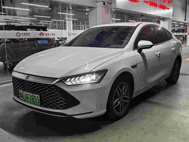 Byd Qin Plus Qin Plus 2023 Champion Edition Dm-I 120km Excellent Type — фото