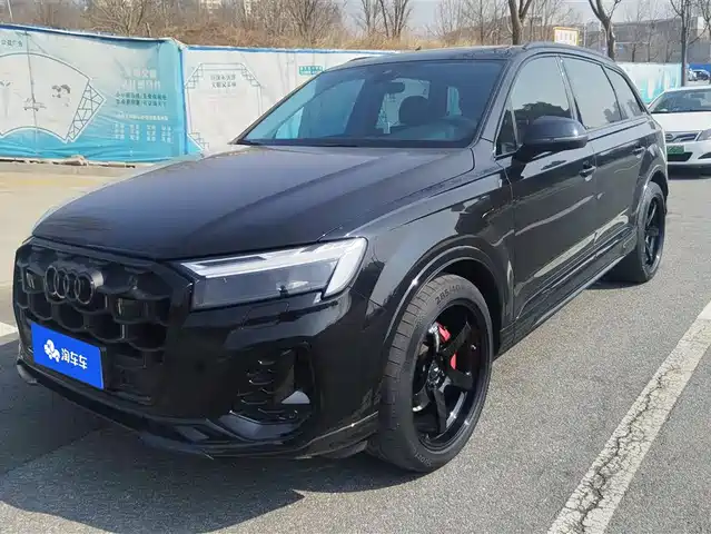 Audi Audi Q7 Audi Q7 2025 45 Tfsi Quattro S Line Black Warrior — фото