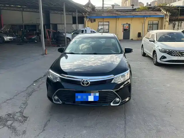 Toyota Camry Camry 2016 2.0e 10th Anniversary Elite Edition — фото