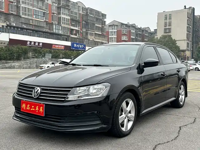 Volkswagen Lavida Lavida 2015 1.6l Automatic Fashion Version — фото