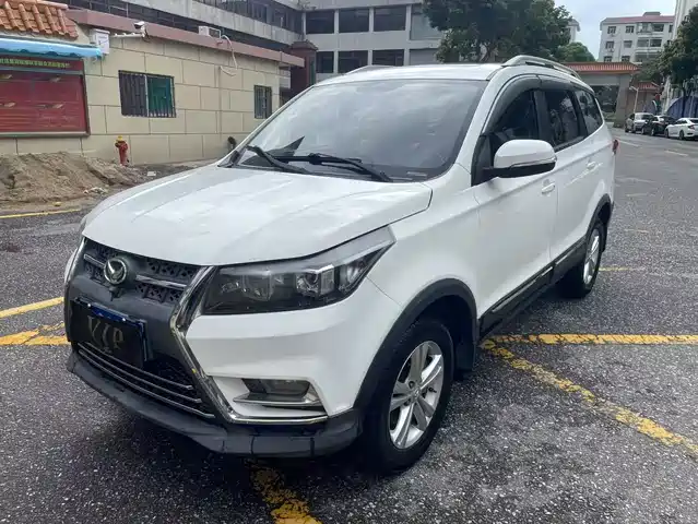 Baic Magic Speed Baic Magic Speed ​​S3 Baic Huansu S3 2016 S3l 1.5l Manual Premium Model