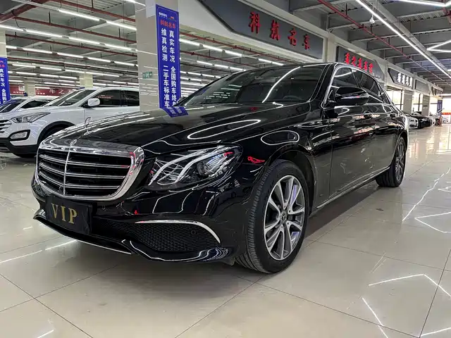 Mercedes-Benz Mercedes-Benz E-Class Mercedes-Benz E-Class 2019 Facelift E 300 L Luxury Model — фото