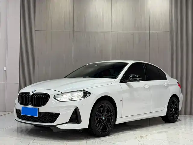 Bmw Bmw 1 Series Bmw 1 Series 2022 125i M Sports Night Edition — фото