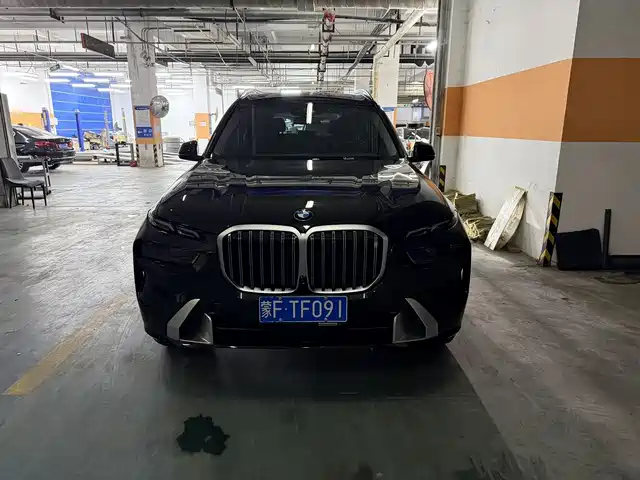 Bmw Bmw X7 Bmw X7 2024 Xdrive40i Leading Luxury Package