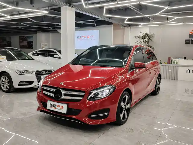 Mercedes-Benz Mercedes Benz B Class Mercedes-Benz B-Class 2017 B 200 Fashion Model