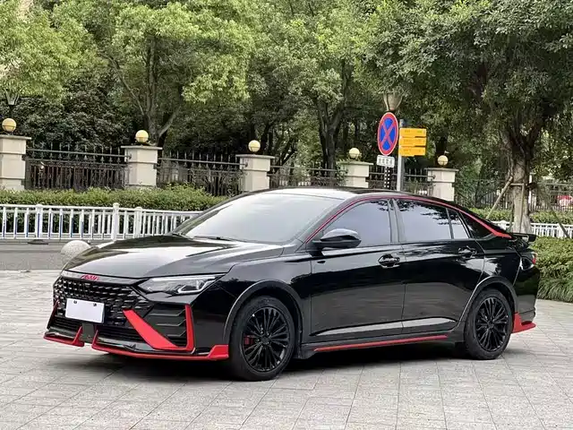 Dongfeng Fengshen Yixuan Max Yixuan Max 2021 1.5t Dark Night Edge Edition