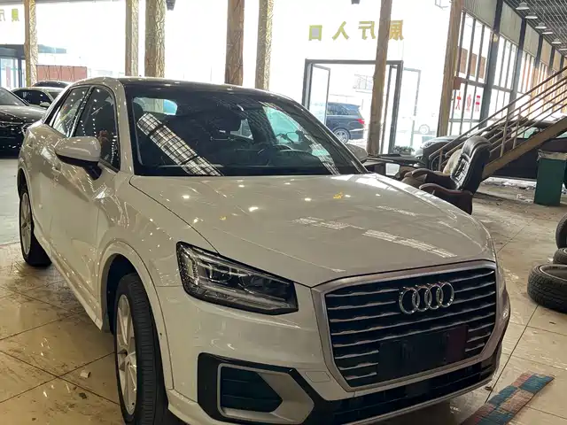Audi Audi Q2l Audi Q2l 2021 35 Tfsi Fashionable And Dynamic — фото