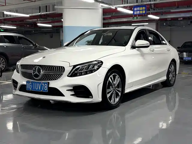Mercedes-Benz Mercedes Benz C Class Mercedes-Benz C-Class 2019 C 180 L Dynamic Sports Edition — фото