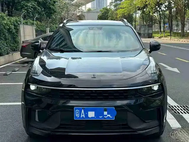 Lynk & Co Lynk & Co 01 Lynk & Co 01 2021 2.0td Four-Wheel Drive Halo