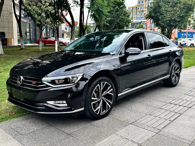 Volkswagen Magotan Magotan 2021 330tsi Dsg 30th Anniversary Edition — фото