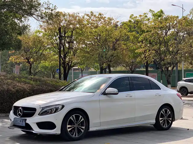 Mercedes-Benz Mercedes Benz C Class Mercedes-Benz C-Class 2015 Facelift C 200 L Sporty — фото