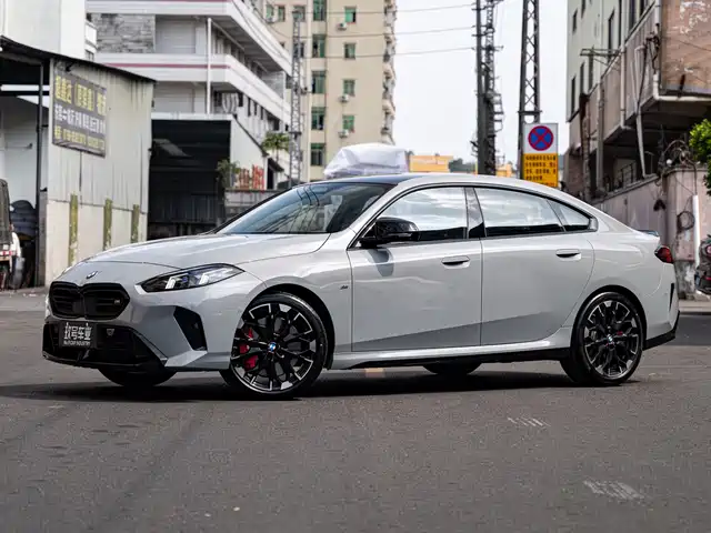 Bmw BMW M235L Bmw M235l 2025 M235l