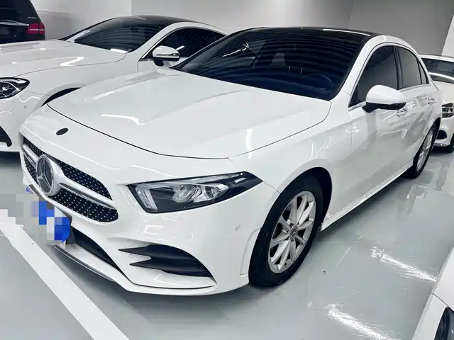 Mercedes-Benz Mercedes Benz A Class Mercedes-Benz A-Class 2021 A 200 L Sports Sedan Fashionable