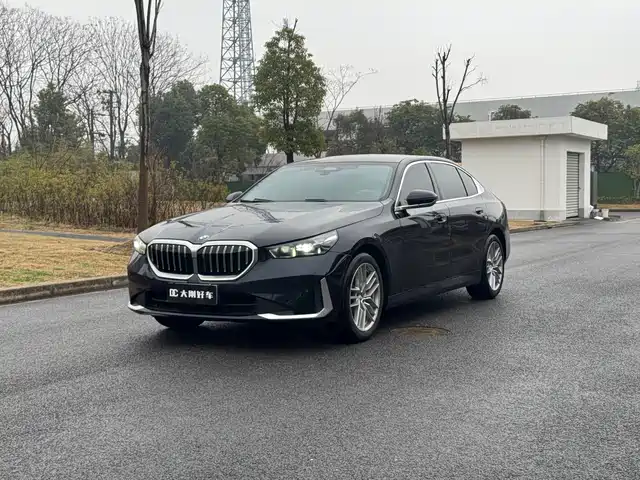 Bmw Bmw 5 Series Bmw 5 Series 2024 525li M Sports Package — фото