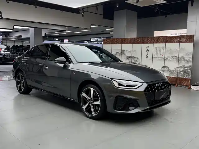 Audi Audi A4l Audi A4l 2024 40 Tfsi Luxury And Dynamic Model — фото